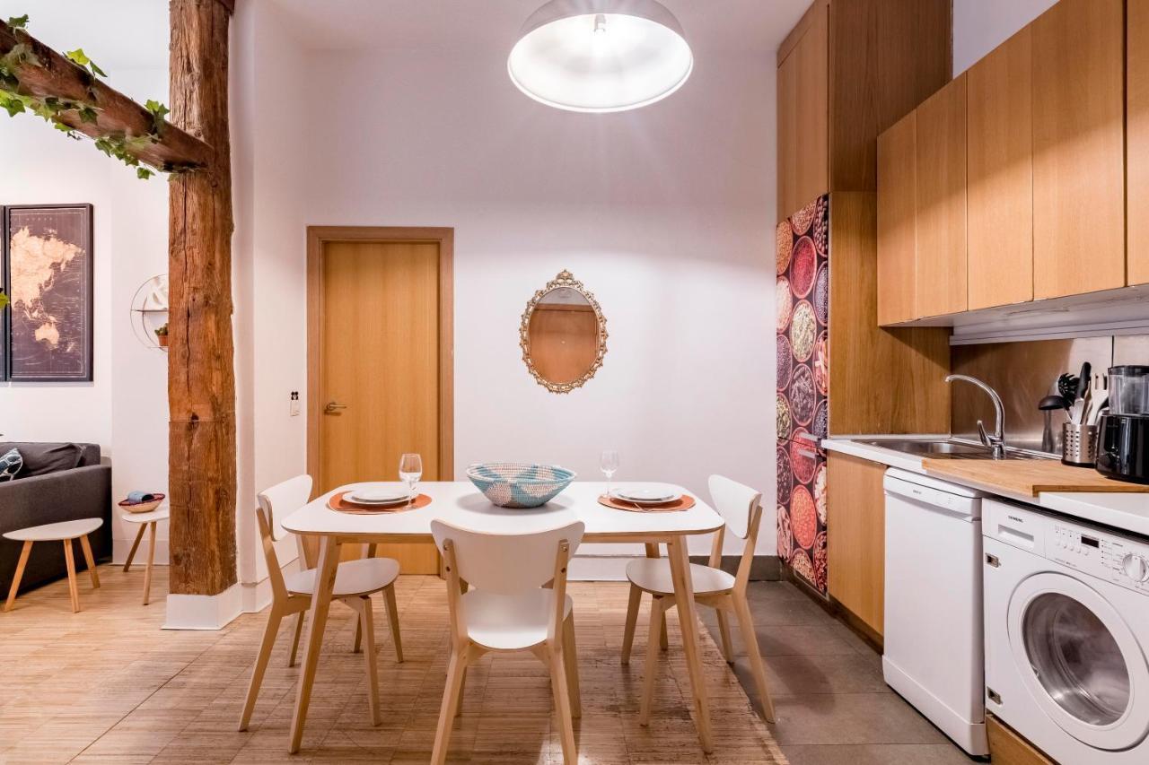 Cross Check - Plaza Mayor Apartment Madrid Exterior foto