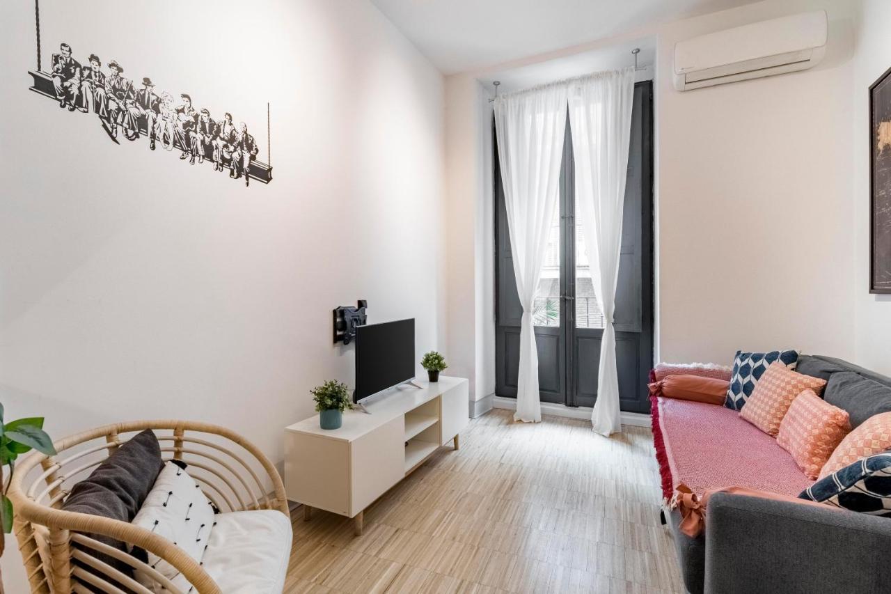 Cross Check - Plaza Mayor Apartment Madrid Exterior foto